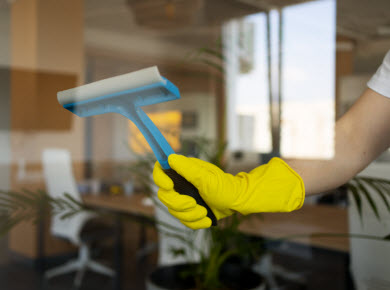 OPTICLEANER Gebäudereinigung