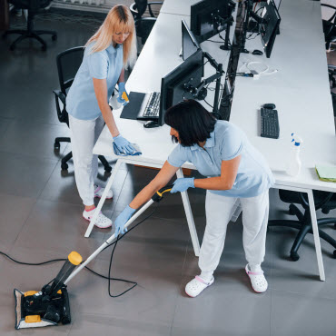 OPTICLEANER Gebäudereinigung